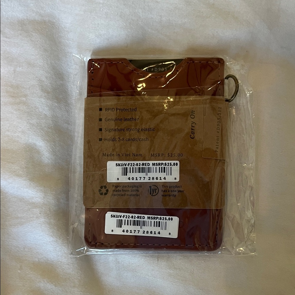 Thread Red Plaid Card Holder - Picture 2 of 2